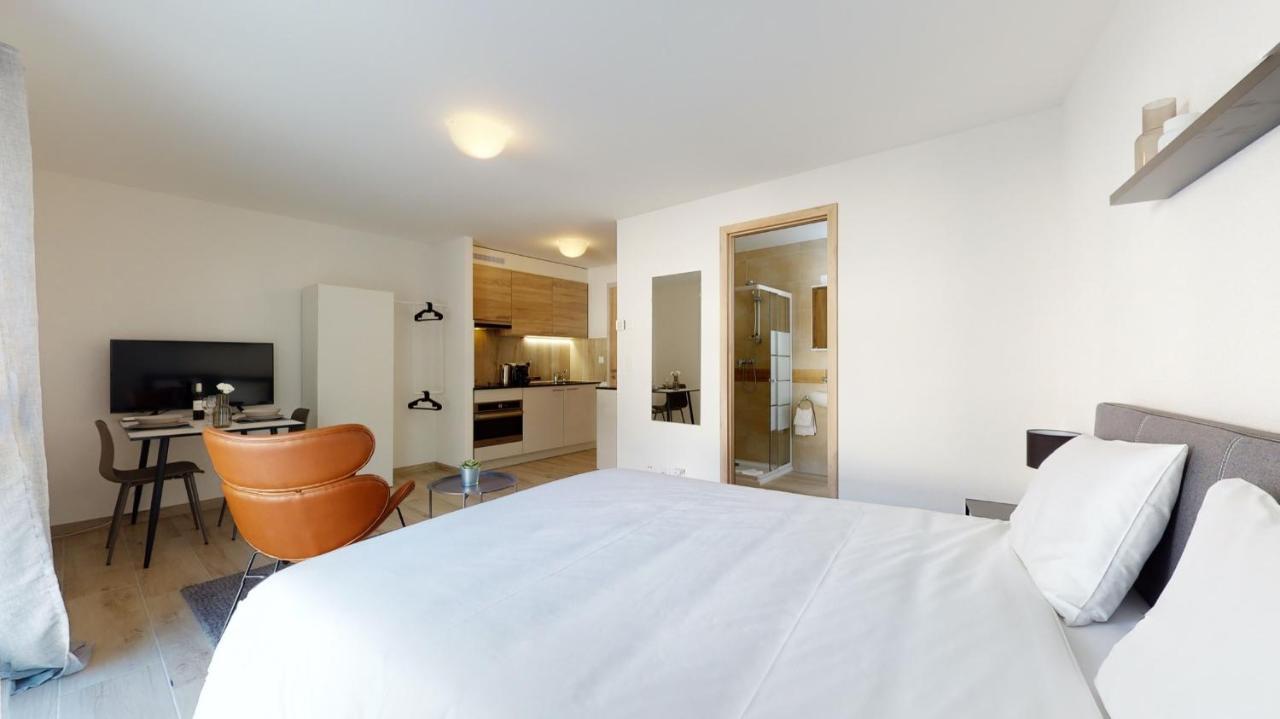 Nonanteneuf Appart Hotel Aigle - Contactless Check-In 外观 照片