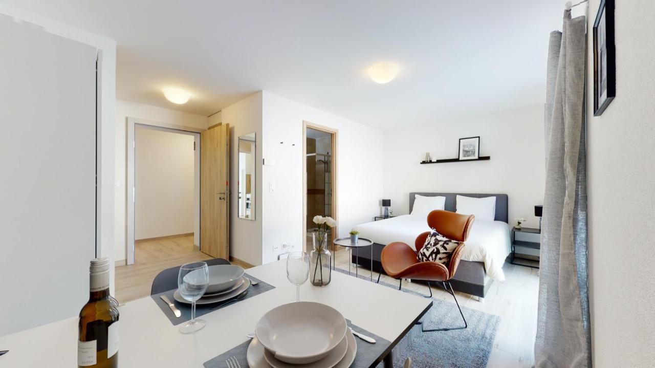Nonanteneuf Appart Hotel Aigle - Contactless Check-In 外观 照片