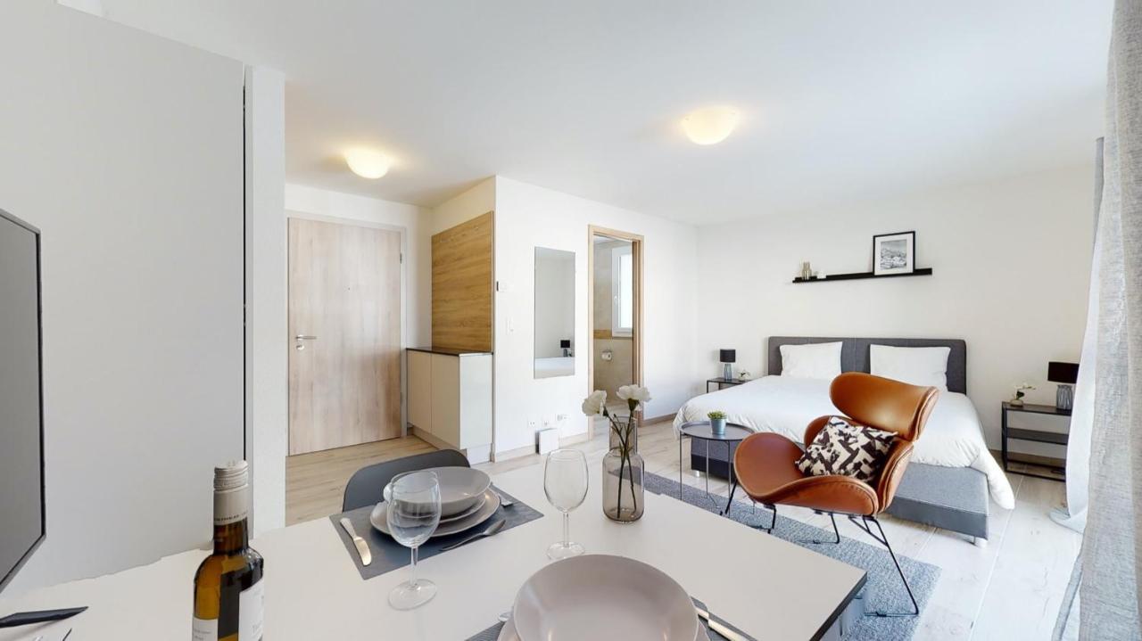 Nonanteneuf Appart Hotel Aigle - Contactless Check-In 外观 照片
