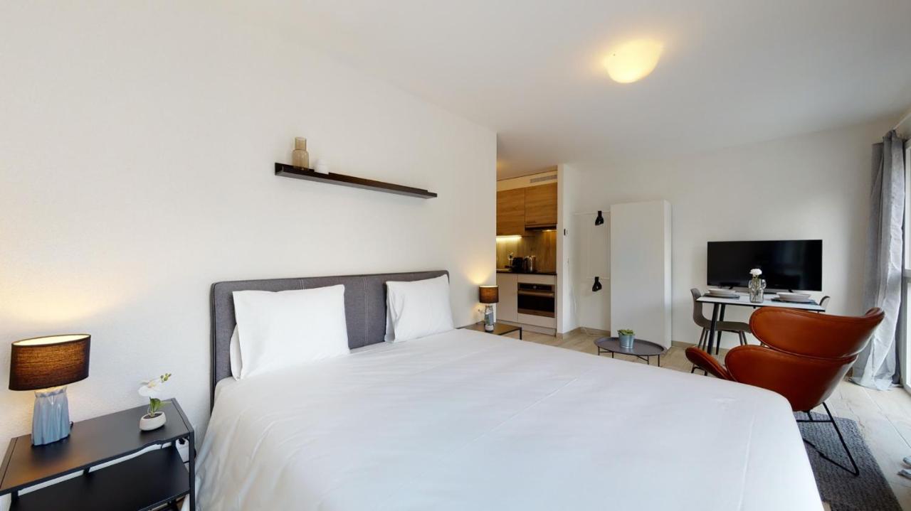 Nonanteneuf Appart Hotel Aigle - Contactless Check-In 外观 照片