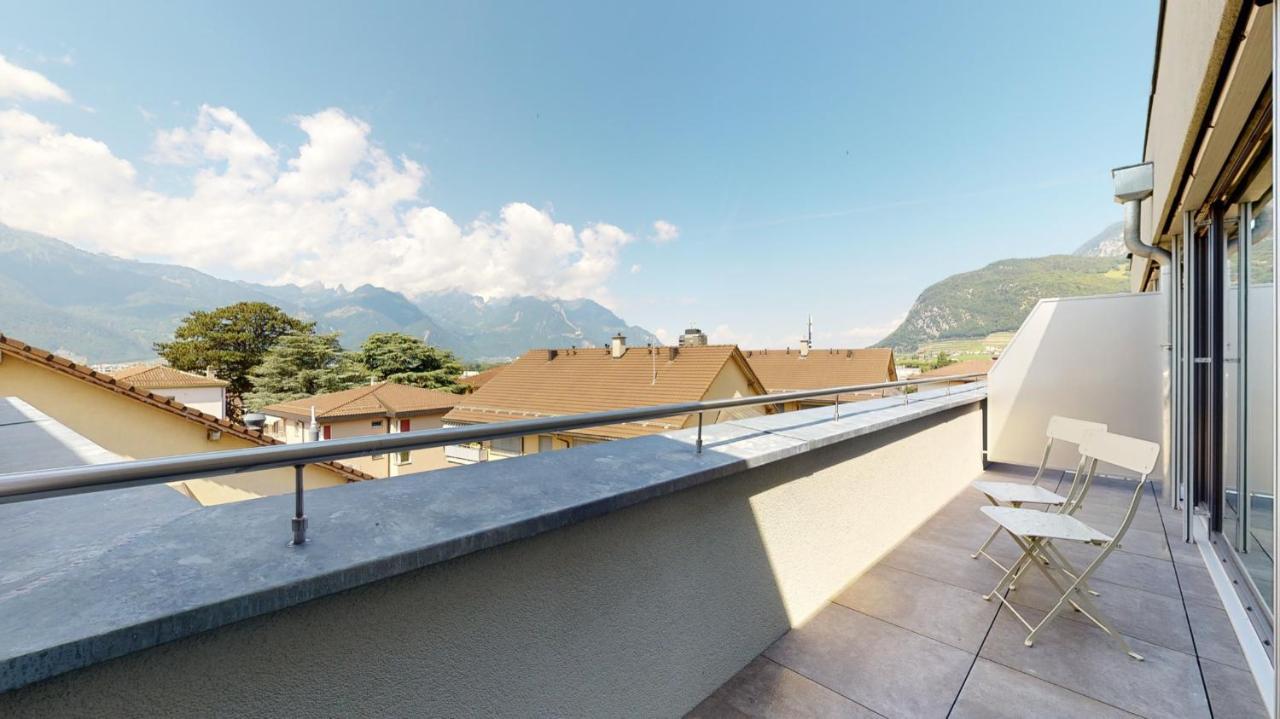 Nonanteneuf Appart Hotel Aigle - Contactless Check-In 外观 照片
