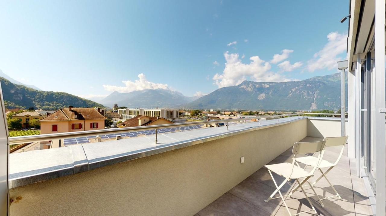 Nonanteneuf Appart Hotel Aigle - Contactless Check-In 外观 照片
